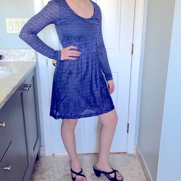 Athleta purple/blue “Packerita” long sleeved dress - Picture 3 of 10